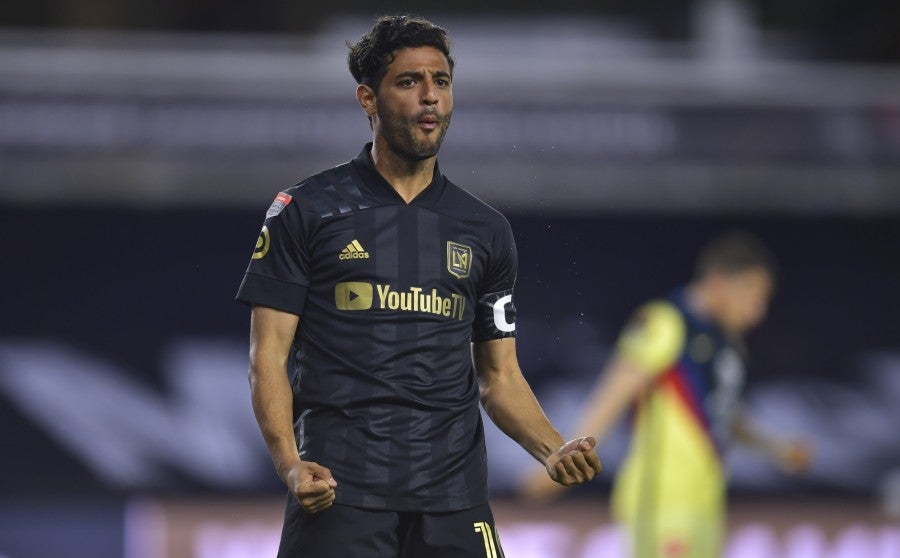 Carlos Vela celebra gol ante las Águilas