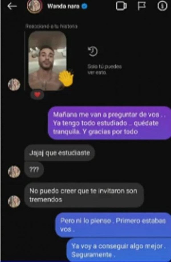 Conversación entre Longueira y Nara