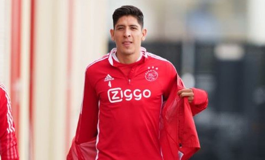 Edson Álvarez previo a juego del Ajax