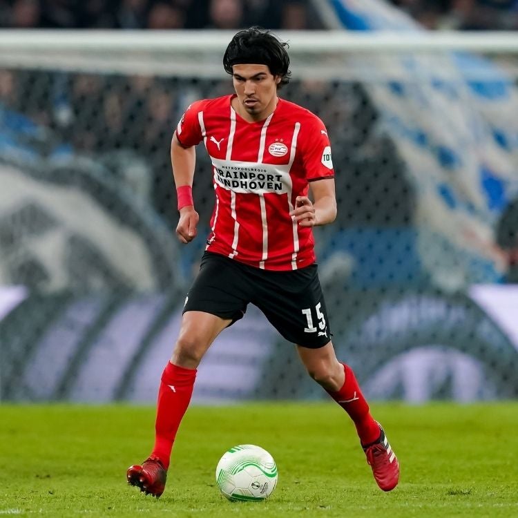 Gutiérrez en un partido con el PSV