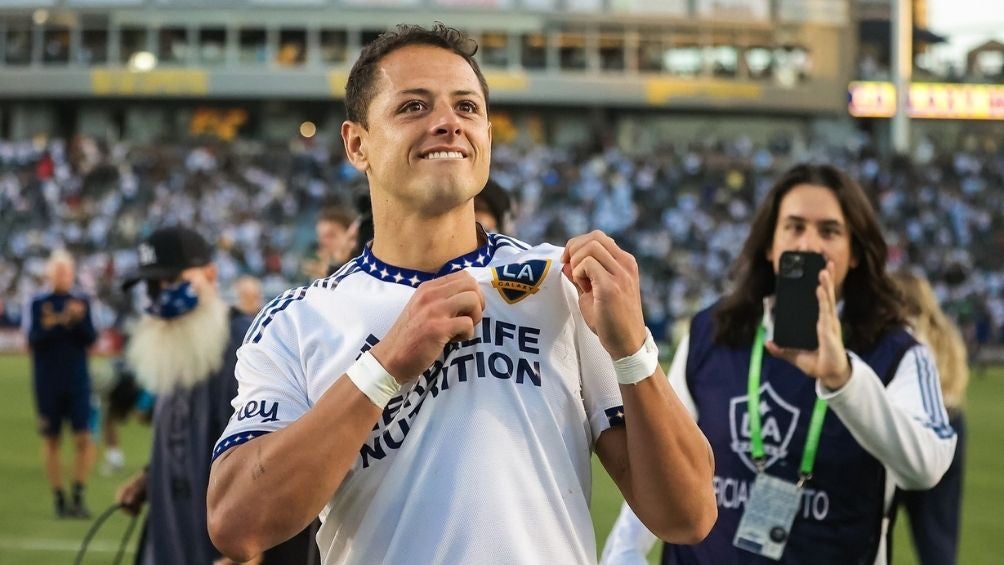 Chicharito en partido con el Galaxy