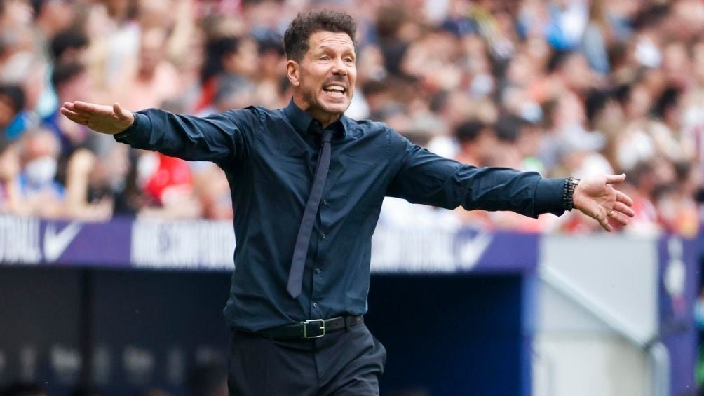 Simeone en partido con el Atlético 