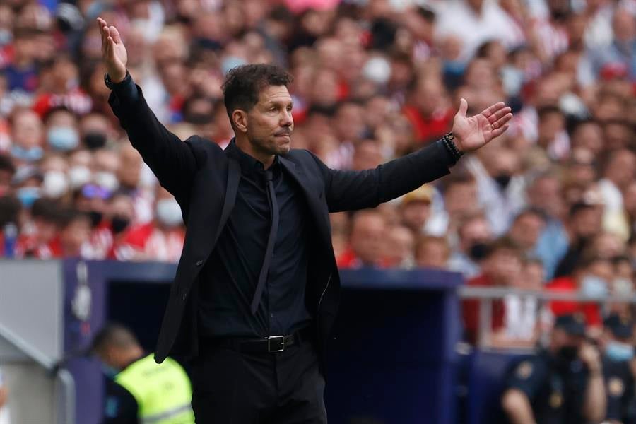 Simeone en partido con el Atlético