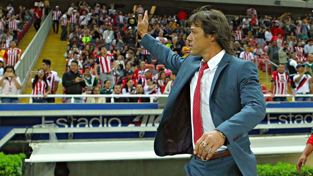 Almeyda en pláticas con el AEK de Atenas 