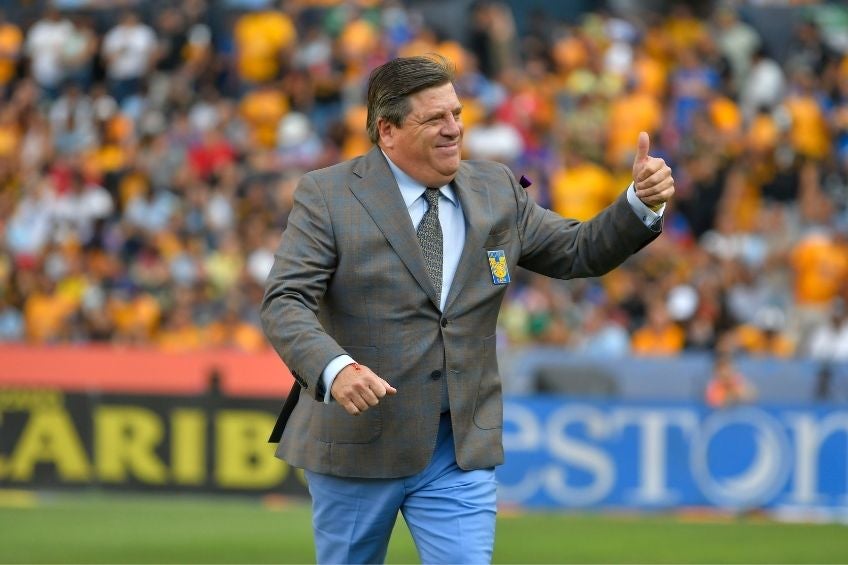 Miguel Herrera previo a un partido de Tigres