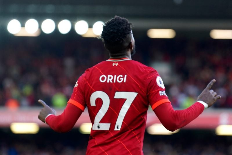 Origi en festejo con Liverpool