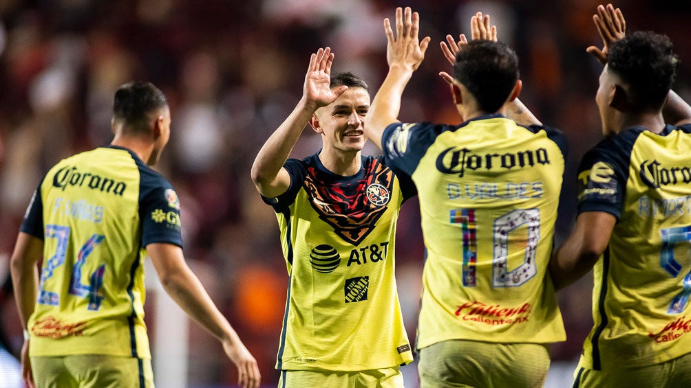 Jugadores del América en festejo