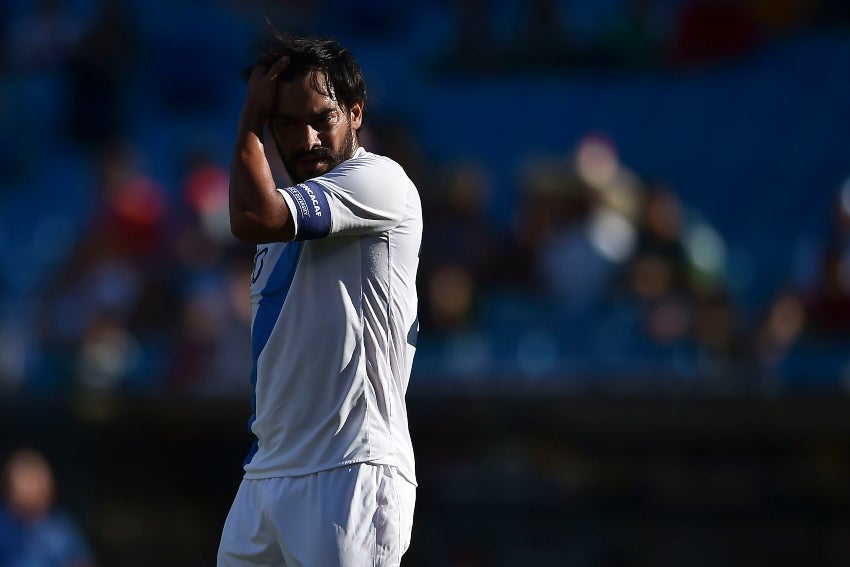 Carlos 'Pescadito' Ruiz en un partido de Guatemala