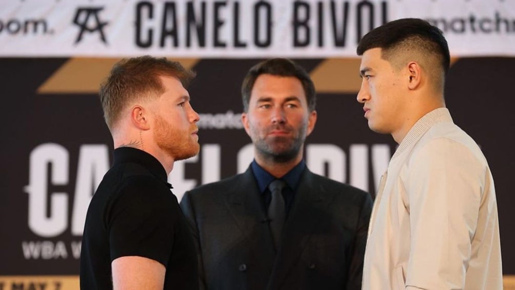 Canelo y Bivol cuando anunciaron su pelea 