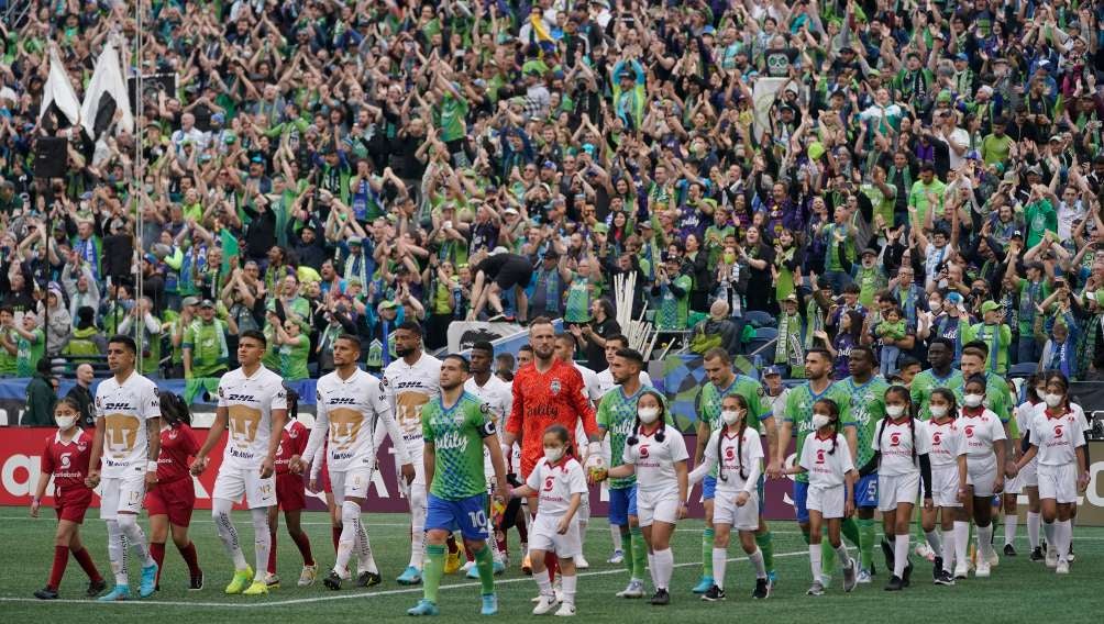 Ceremonia previo al Seattle vs Pumas