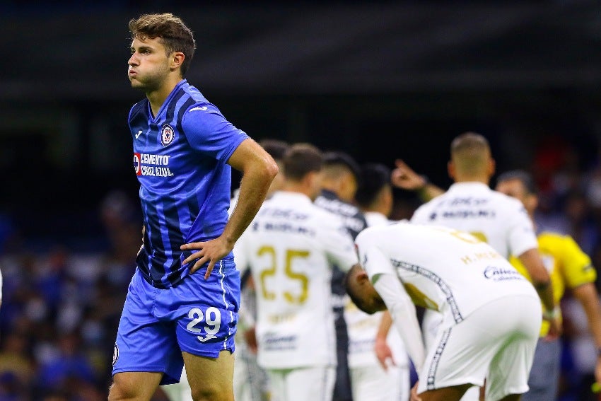 Santi en la Eliminación de Cruz Azul vs Pumas en Concacaf