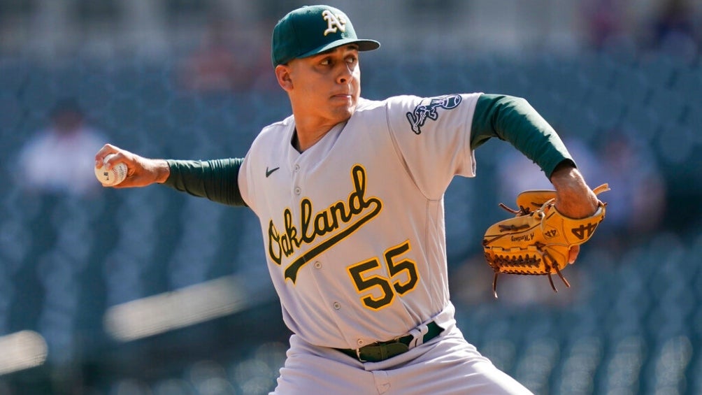 Adrián Martínez en su debut en la MLB