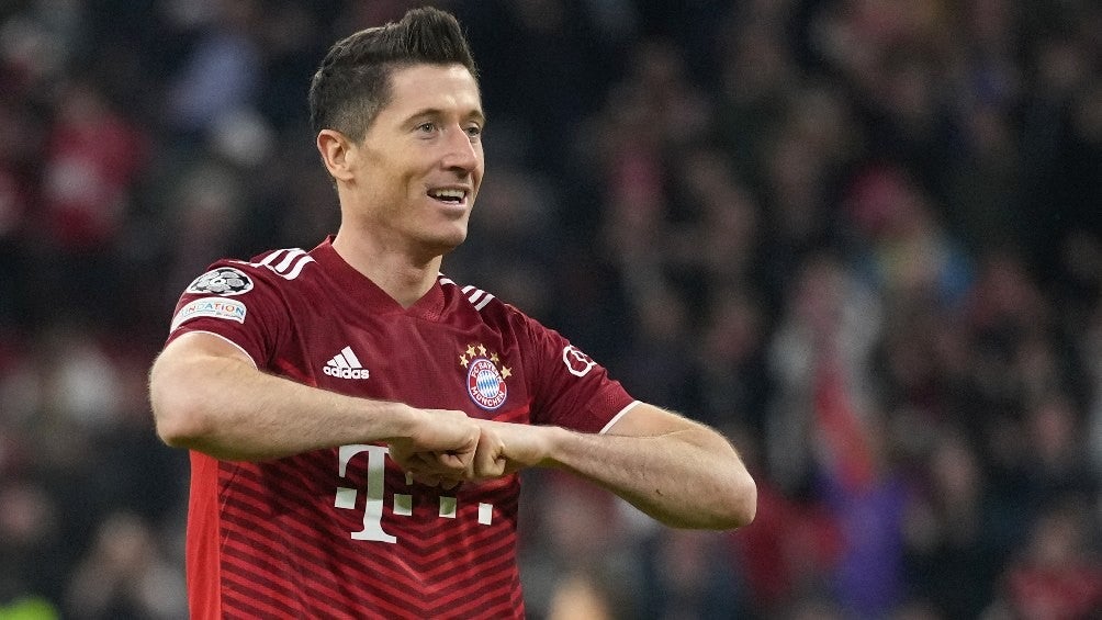 Lewandowski festejando gol con el Bayern Munich en Champions League