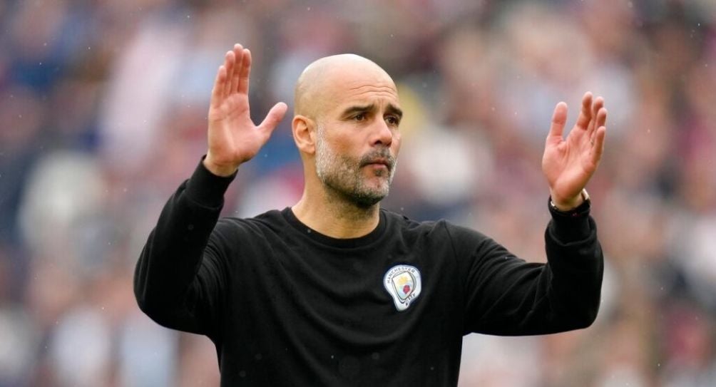 Pep Guardiola en un partido del Manchester City