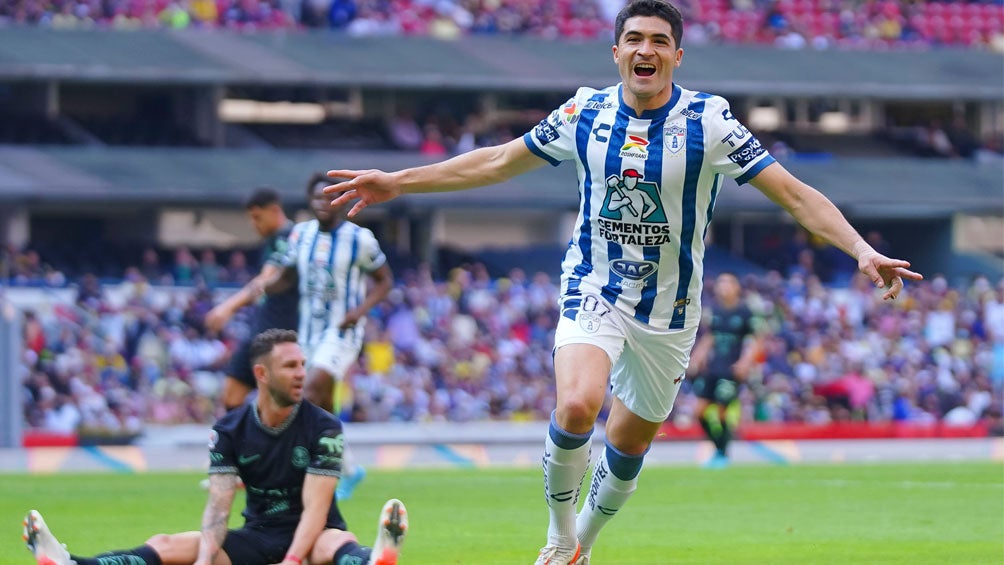 Nico Ibañez, en festejo de gol