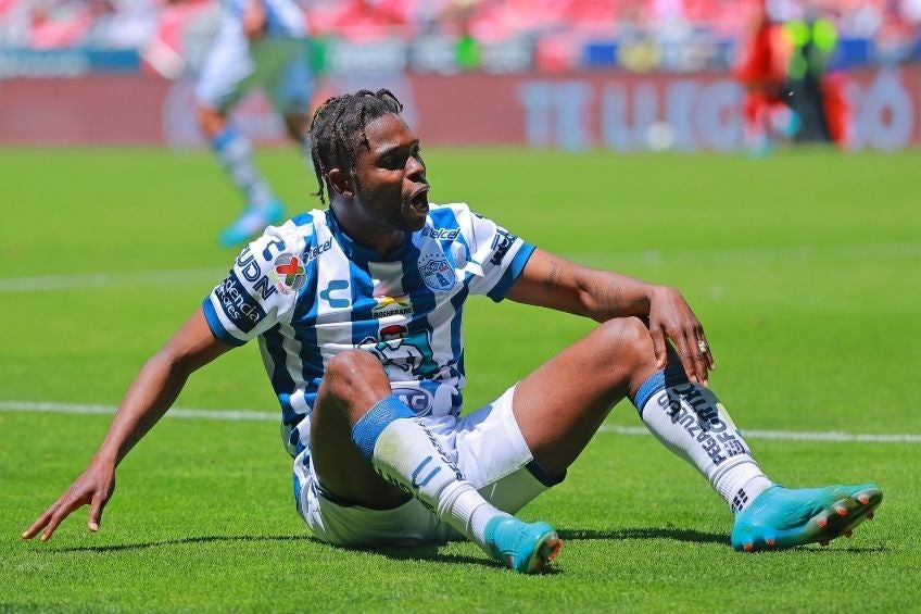 Avilés Hurtado durante un partido de Pachuca