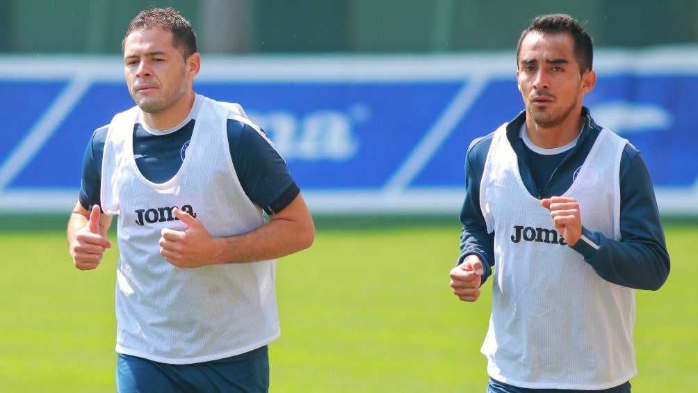 Rafael Baca y Pablo Aguilar durante un entrenamiento