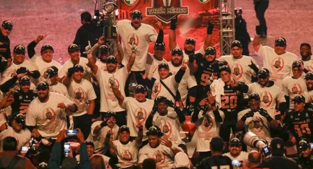 Fundidores de Monterrey, campeones del Tazón México V