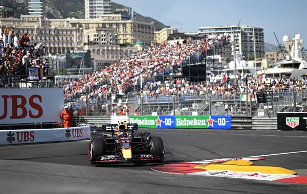 Checo Pérez en as clasificatorias del GP de Mónaco