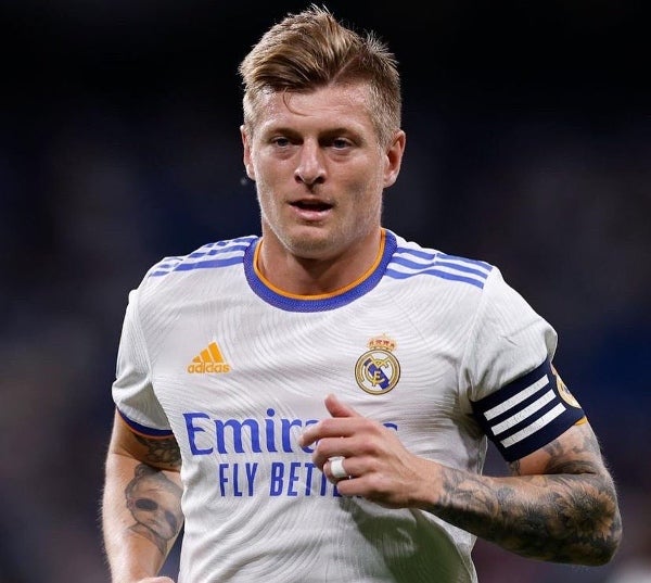 Toni Kroos en un partido con el Real Madrid