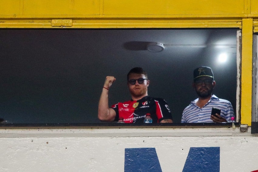 Canelo Álvarez en el Estadio Jalisco