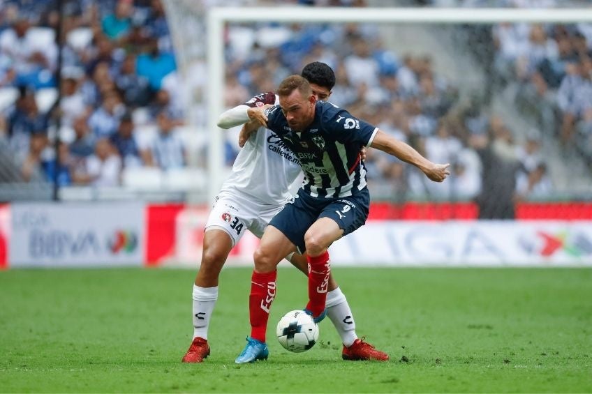 Vincent Janssen durante un partido de Rayados