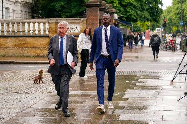 Kurt Zouma llegando a la Corte