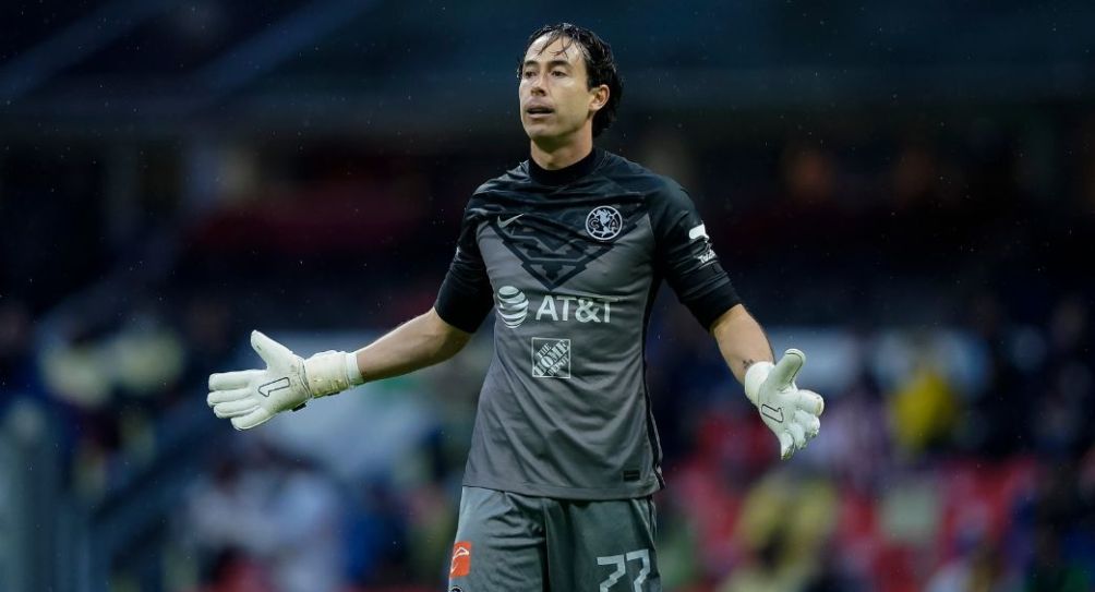 Óscar Jiménez durante un partido del América