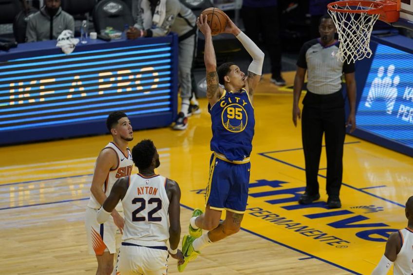 Juan Toscano en un partido de Golden State Warriors