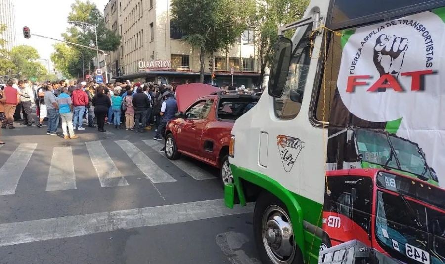 Cierre de vialidad en el Centro