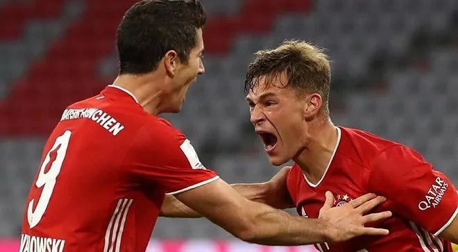 Kimmich y Lewandowski jugando con el Bayern