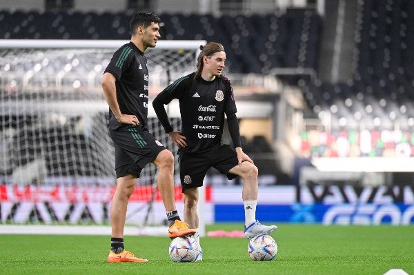 Raúl Jiménez y Marcelo Flores durante entrenamiento con el Tri