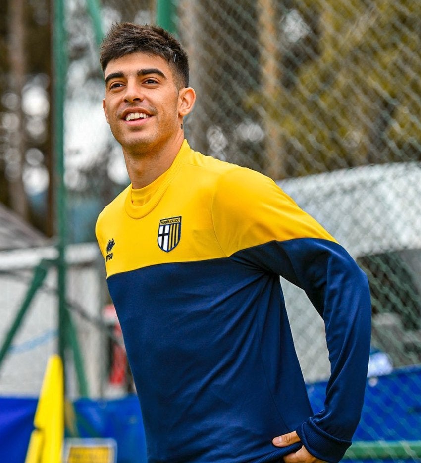 Juan Brunetta en entrenamiento con el Parma de Italia