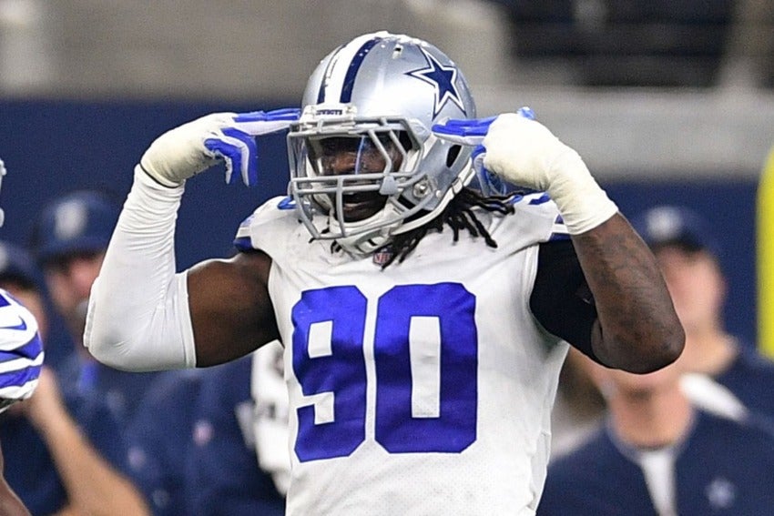 DeMarcus Lawrence en un partido de Dallas