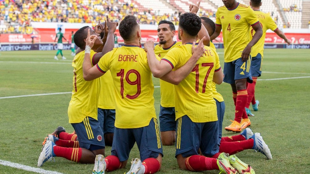 Colombia celebrando su gol vs Arabia Saudita