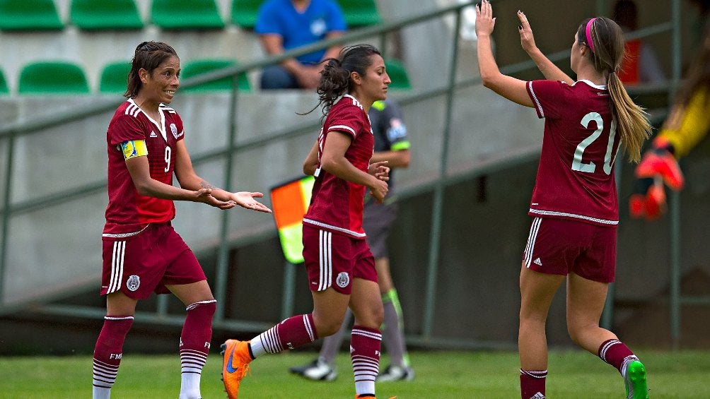 Selección Sub-20 en festejo de gol