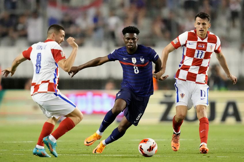 Aurélien Tchouaméni durante un partido de Francia