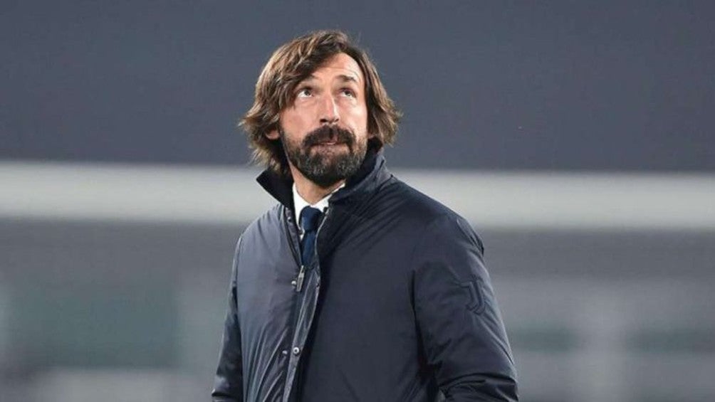 Andrea Pirlo en partido 