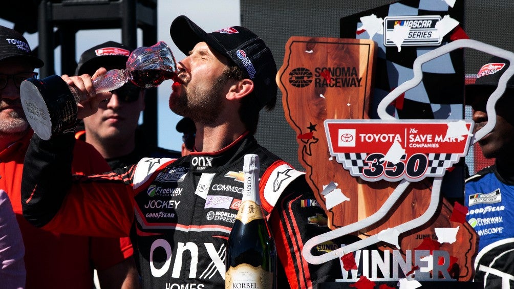 Daniel Suárez: Primer mexicano en ganar una carrera de NASCAR