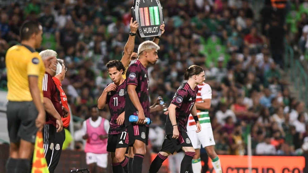 Cambio durante el México vs Surinam