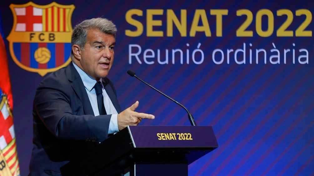 Joan Laporta durante la reunión ordinaria del senado del club