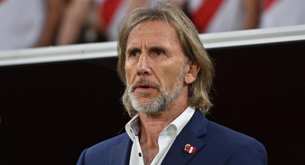 Ricardo Gareca previo a un partido de Perú