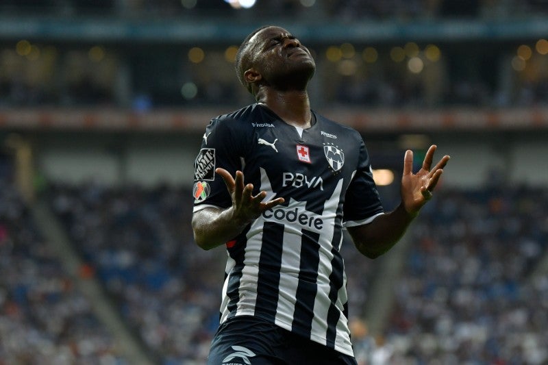 Joel Campbell en lamento en partido con Rayados