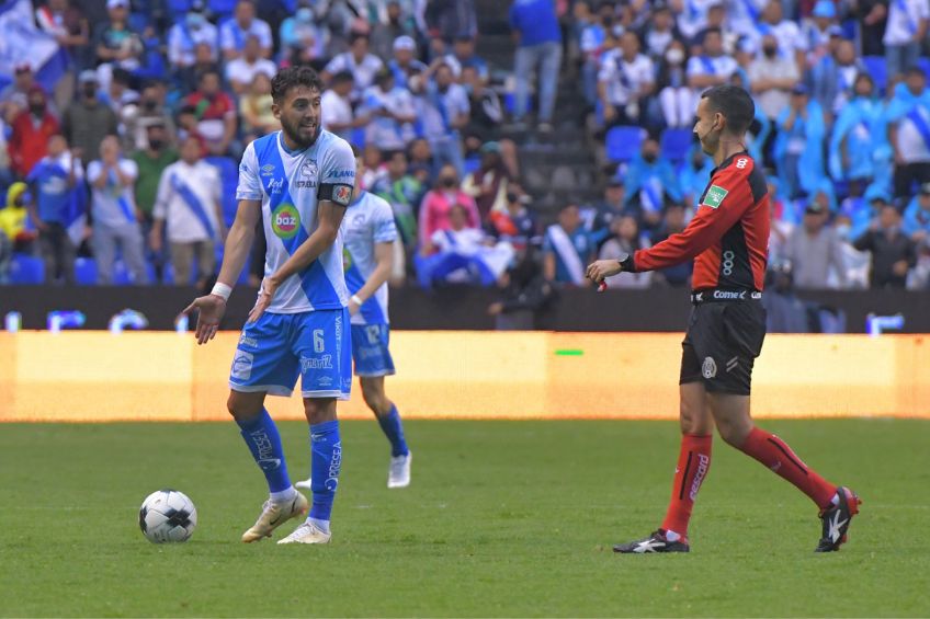 Presentan los Bravos del FC Juárez su nueva vestimenta y sus nuevos  miembros