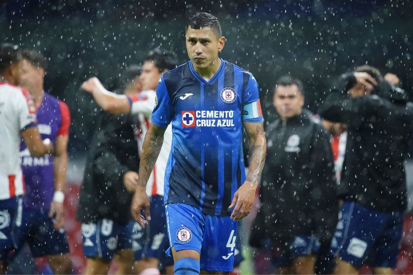 Julio César Domínguez tras un partido de Cruz Azul