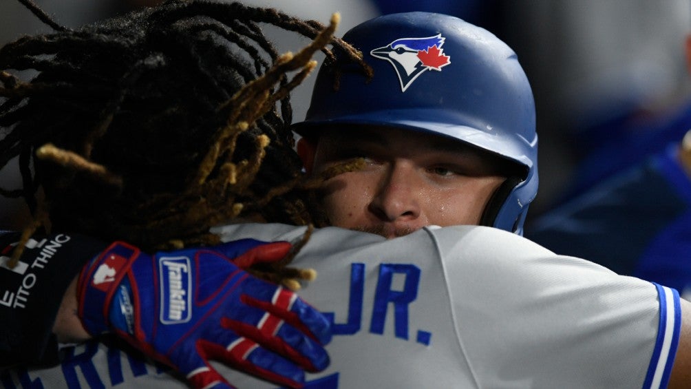 Alejandro Kirk: Conectó cuadrangular en derrota de Blue Jays