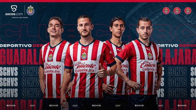 Publicidad de Chivas en alianza con Socios.com