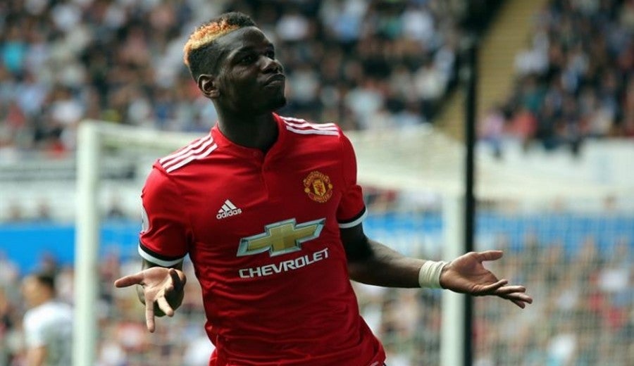 Pogba celebra gol con el United