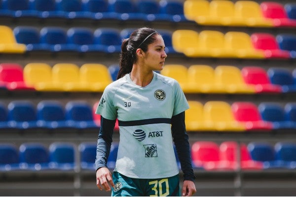 Alison González con América