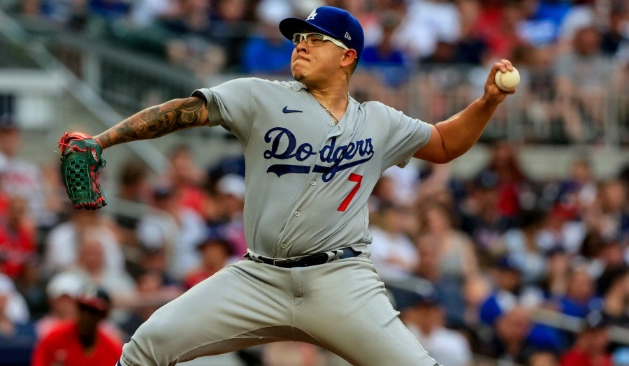 Urías Lanzando con los Dodgers